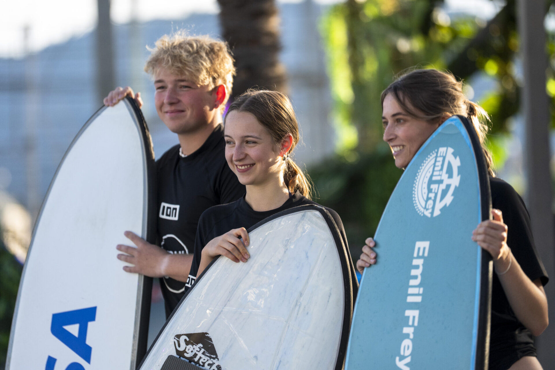 Junge Talente surfen in ihre Zukunft 9 439594 future in tourism – „surf talk im urban surf zuerich 17